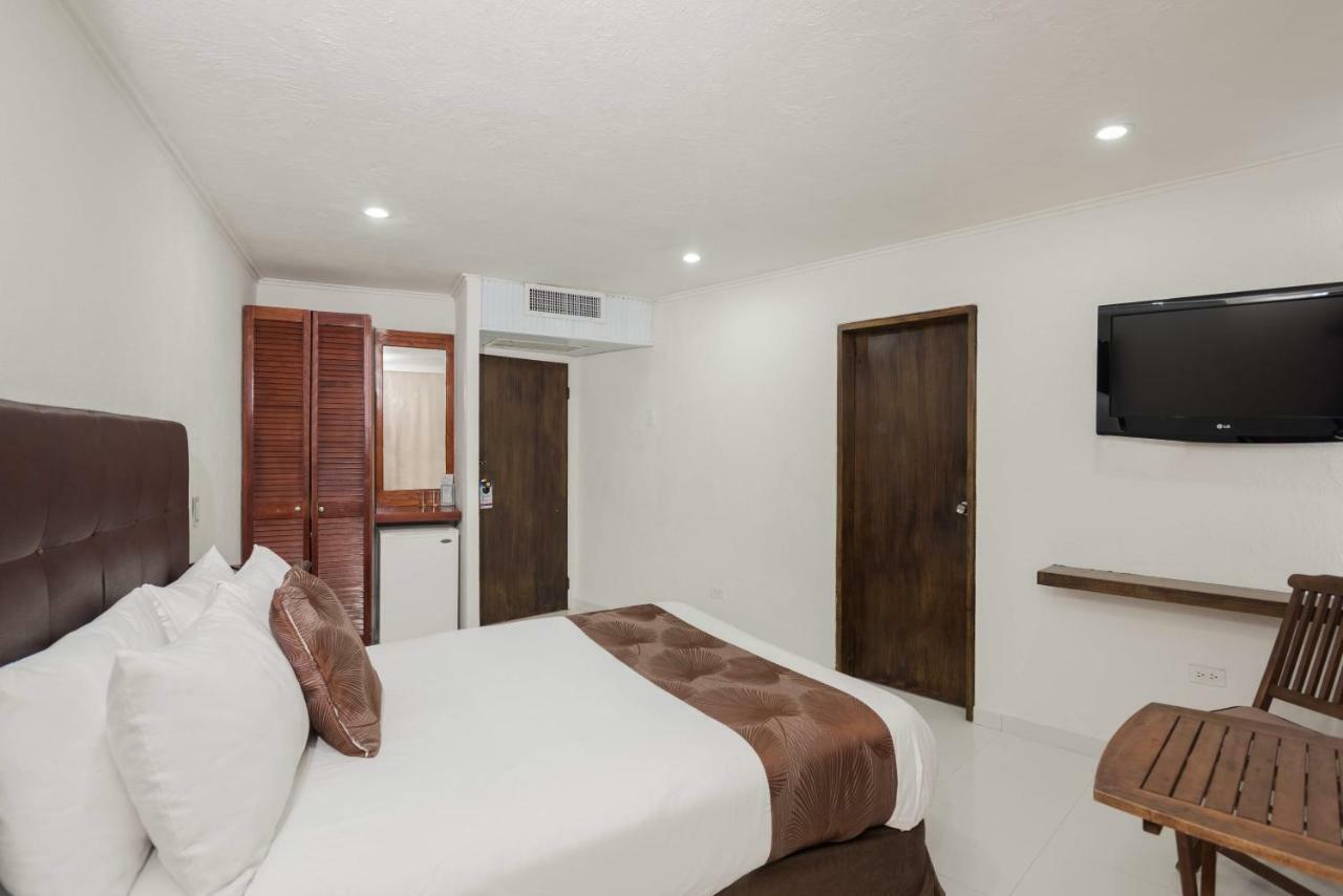 Calypso Beach Hotel San Andres  Exterior photo